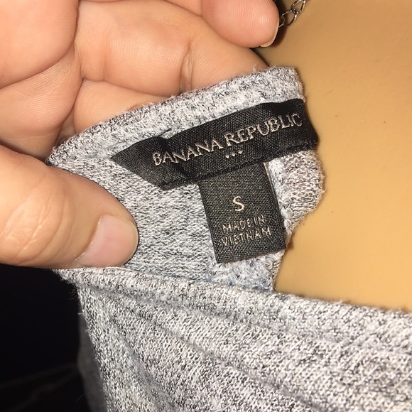 Banana Republic Cowl Neck Short Sleeved Blouse - Picture 4 of 6